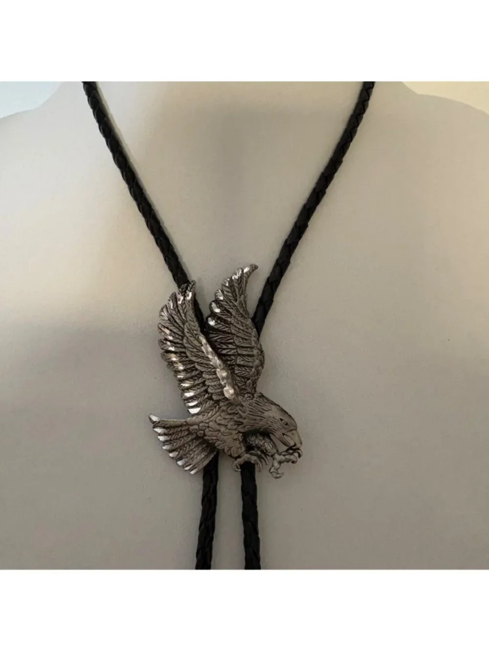 Vintage Mens Bolo Tie Pewter Eagle Pendant Braided Black Leather Cord EJC 1989